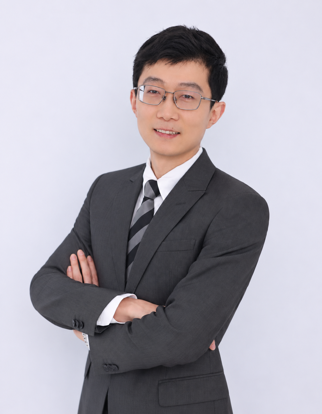 Portrait of Zilong Zhang